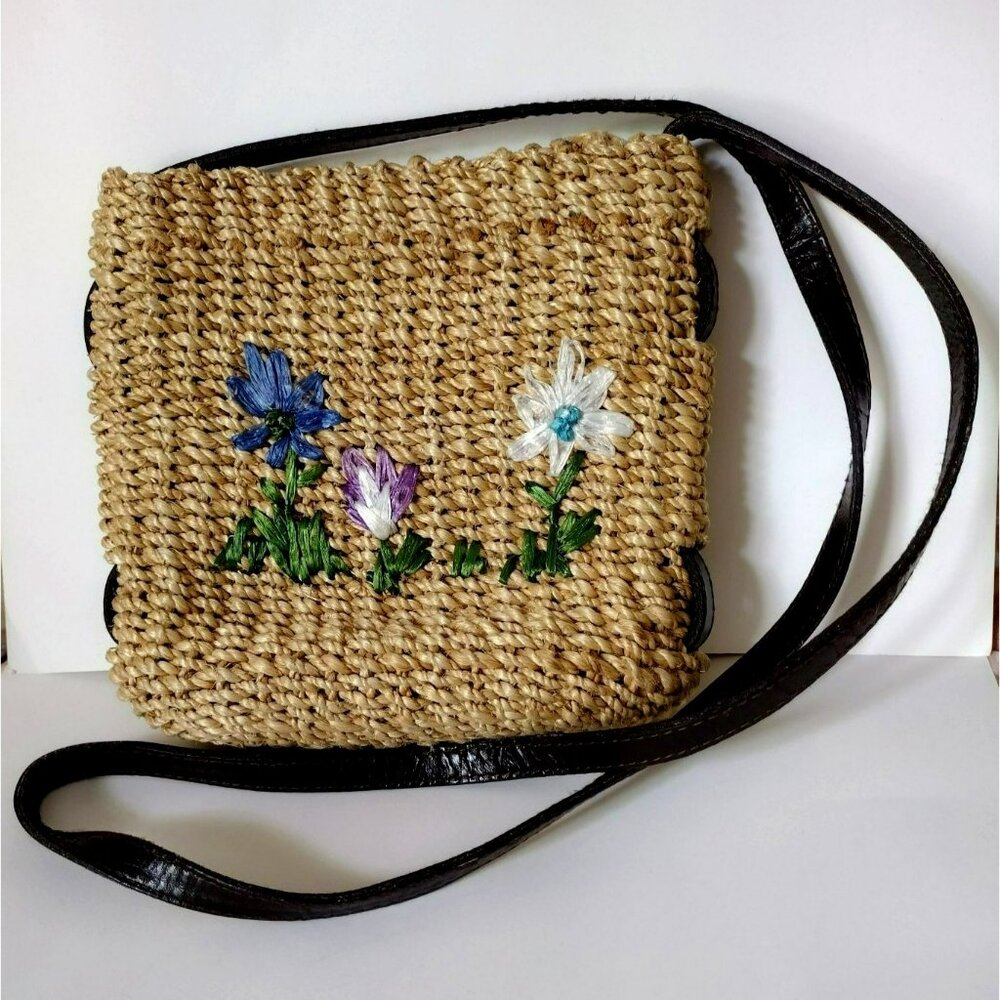 Vintage Straw Purse with Raffia Flowers, Leather Handles, Woven Jute Grass Handb